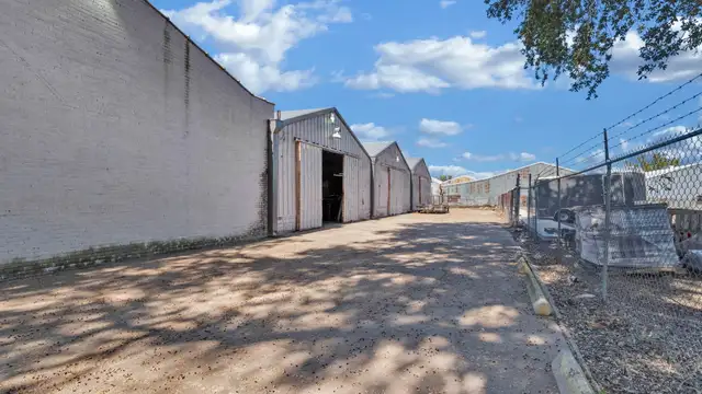 View image 19