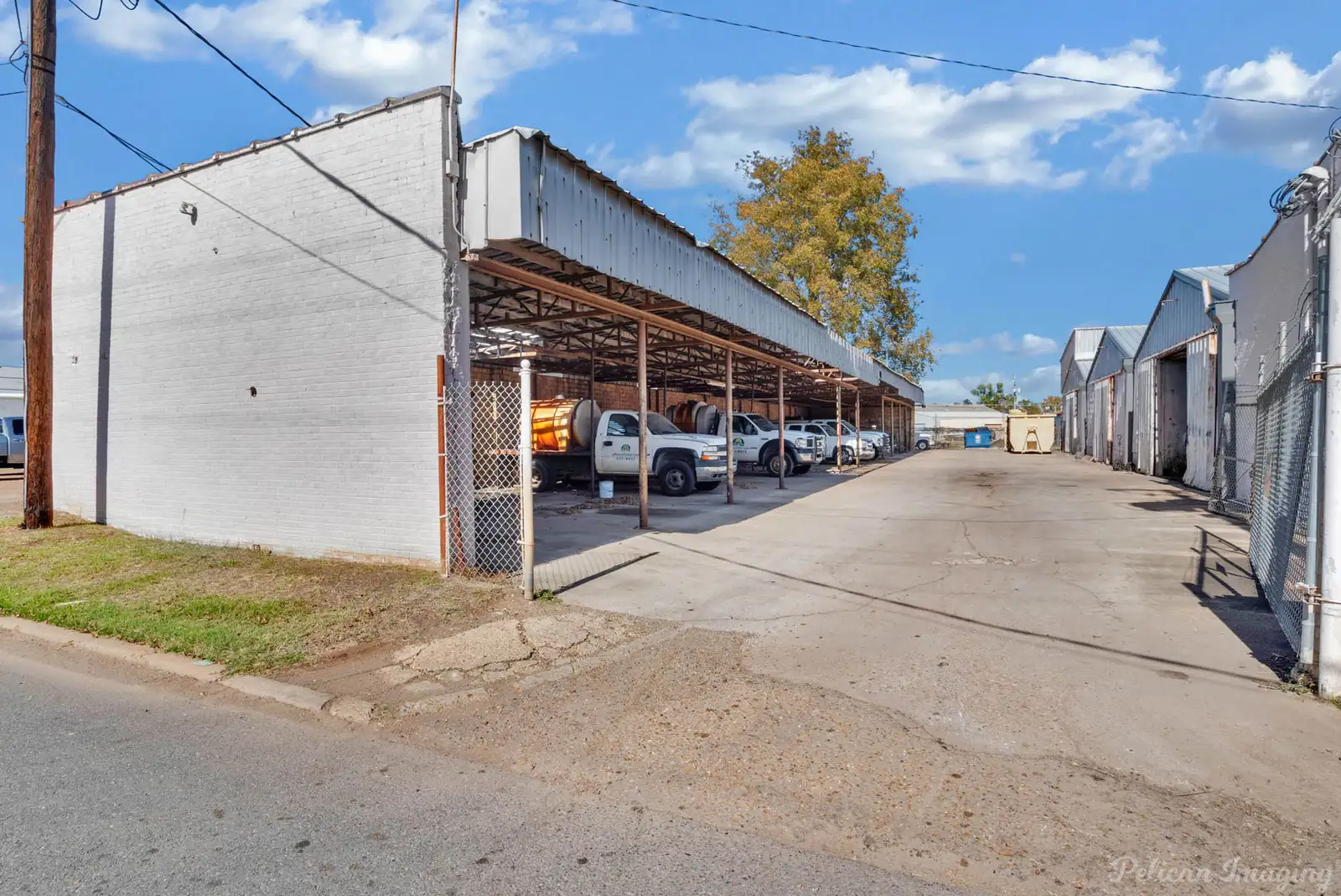 250 Montgomery St image 13