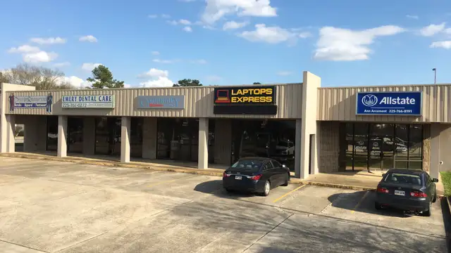 ESSEN SQUARE (5555 Essen Ln.) thumbnail 4