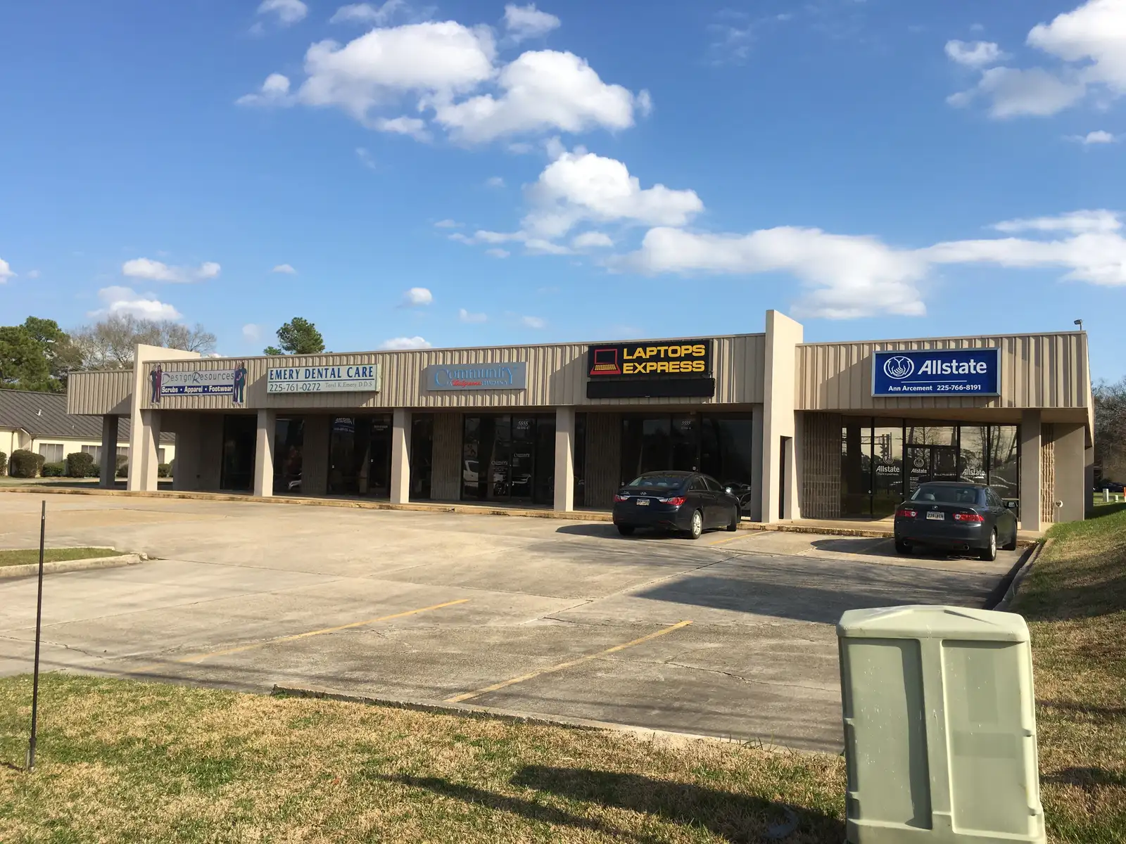 ESSEN SQUARE (5555 Essen Ln.) image 5