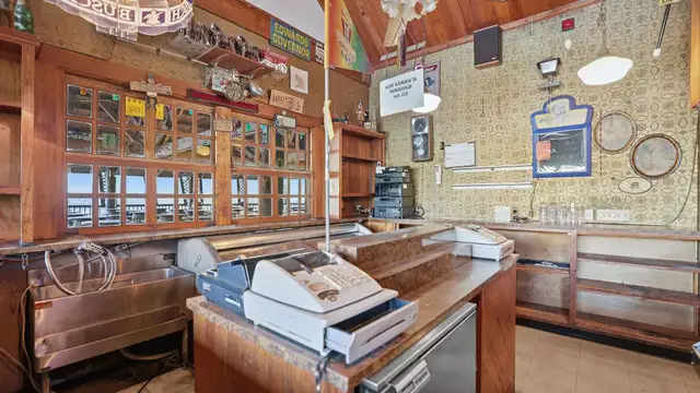 View image 43