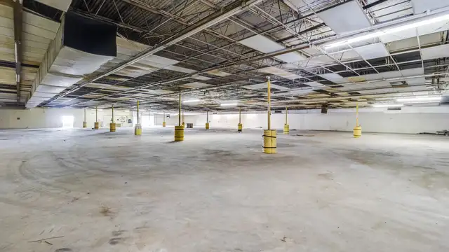 1802 W Landry St thumbnail 4