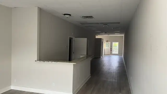 Suite 23 - Bayou Landing Retail Center thumbnail 4
