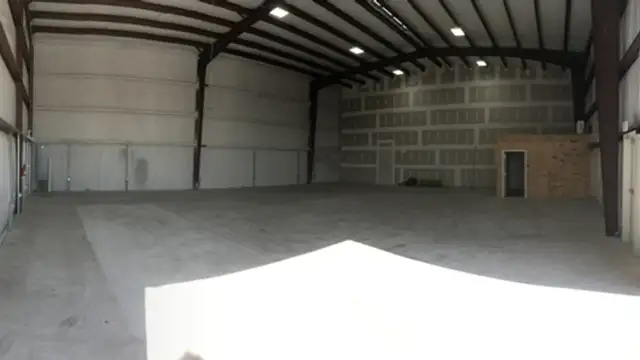 909 S. Al Davis Rd. thumbnail 4