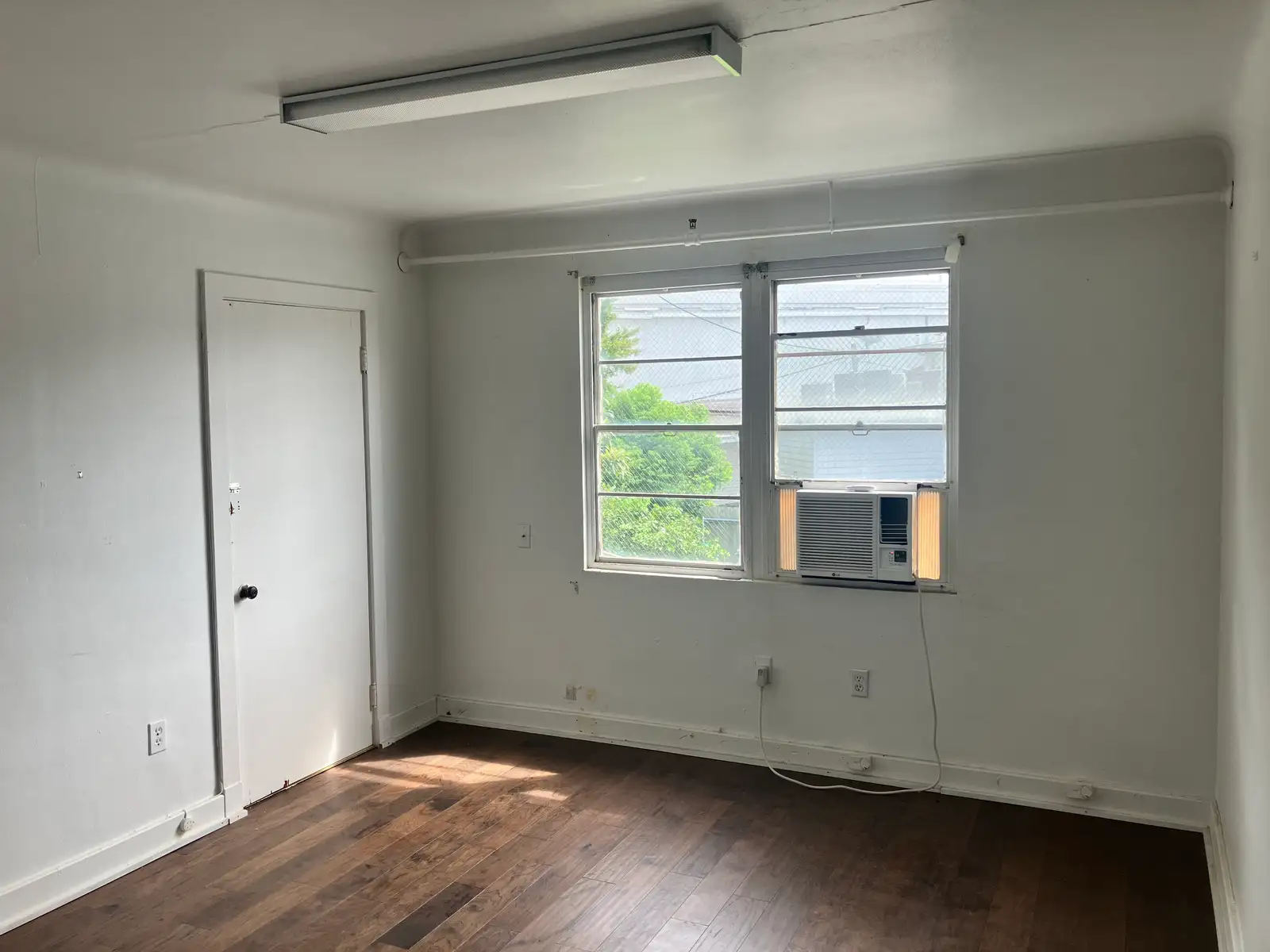 Suite 204 - 115 - 117 Focis Street