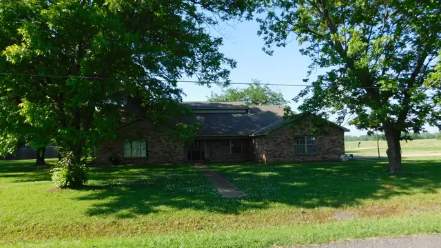 2705 Valkyrie Dr thumbnail 2