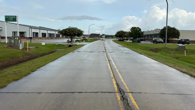 605 Corporate Dr thumbnail 4