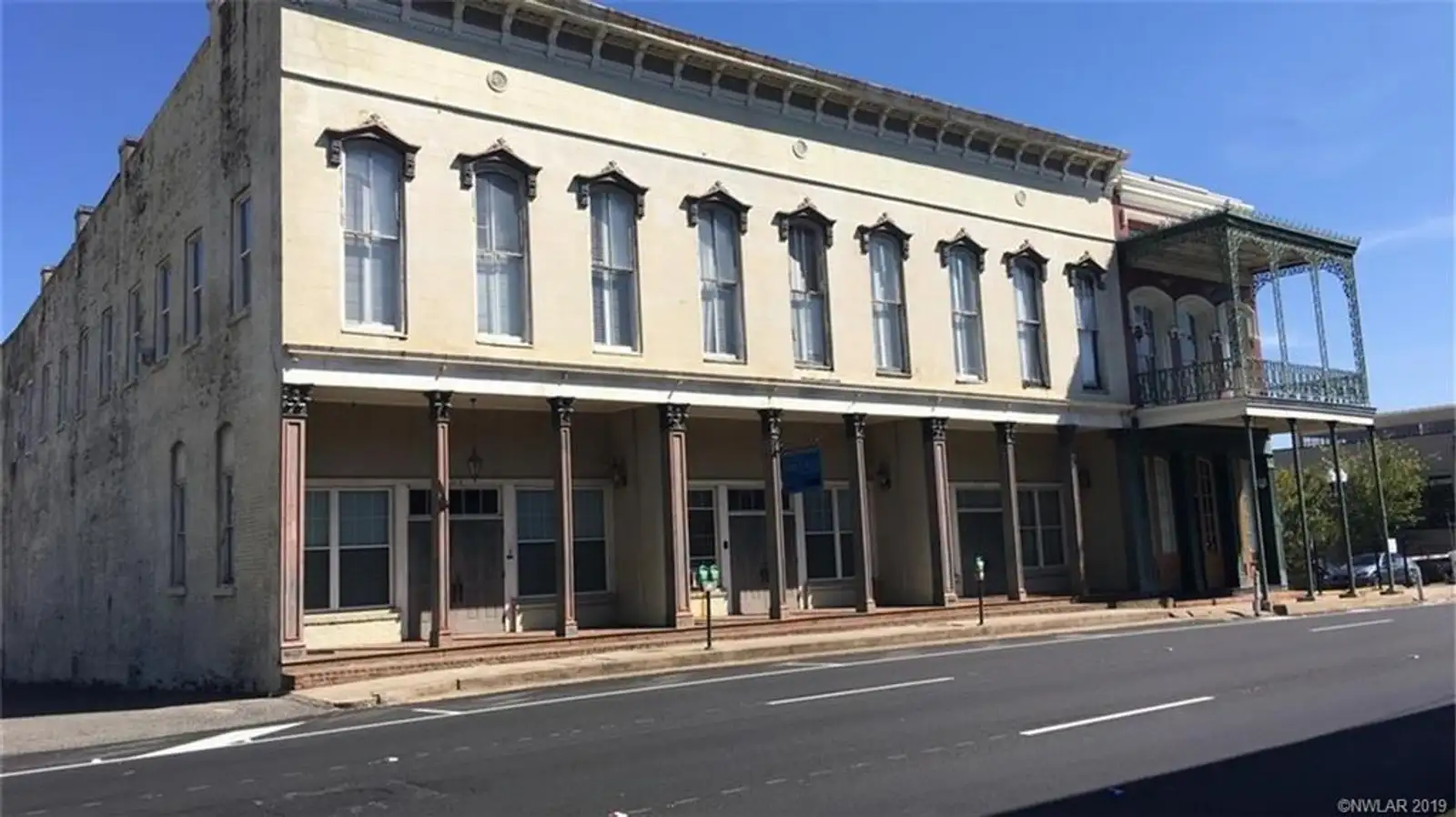 513 Spring Street