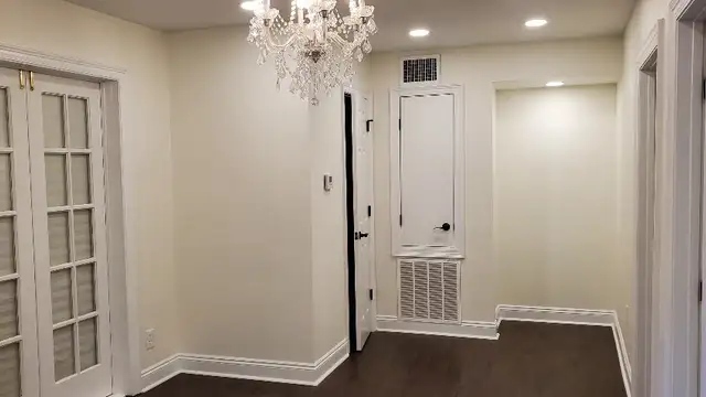 Suite B image