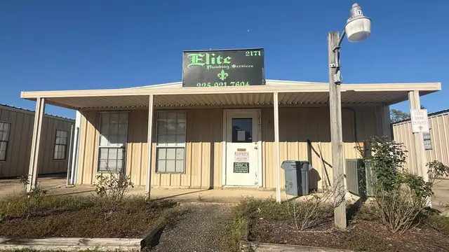 2171 Tower St thumbnail 3