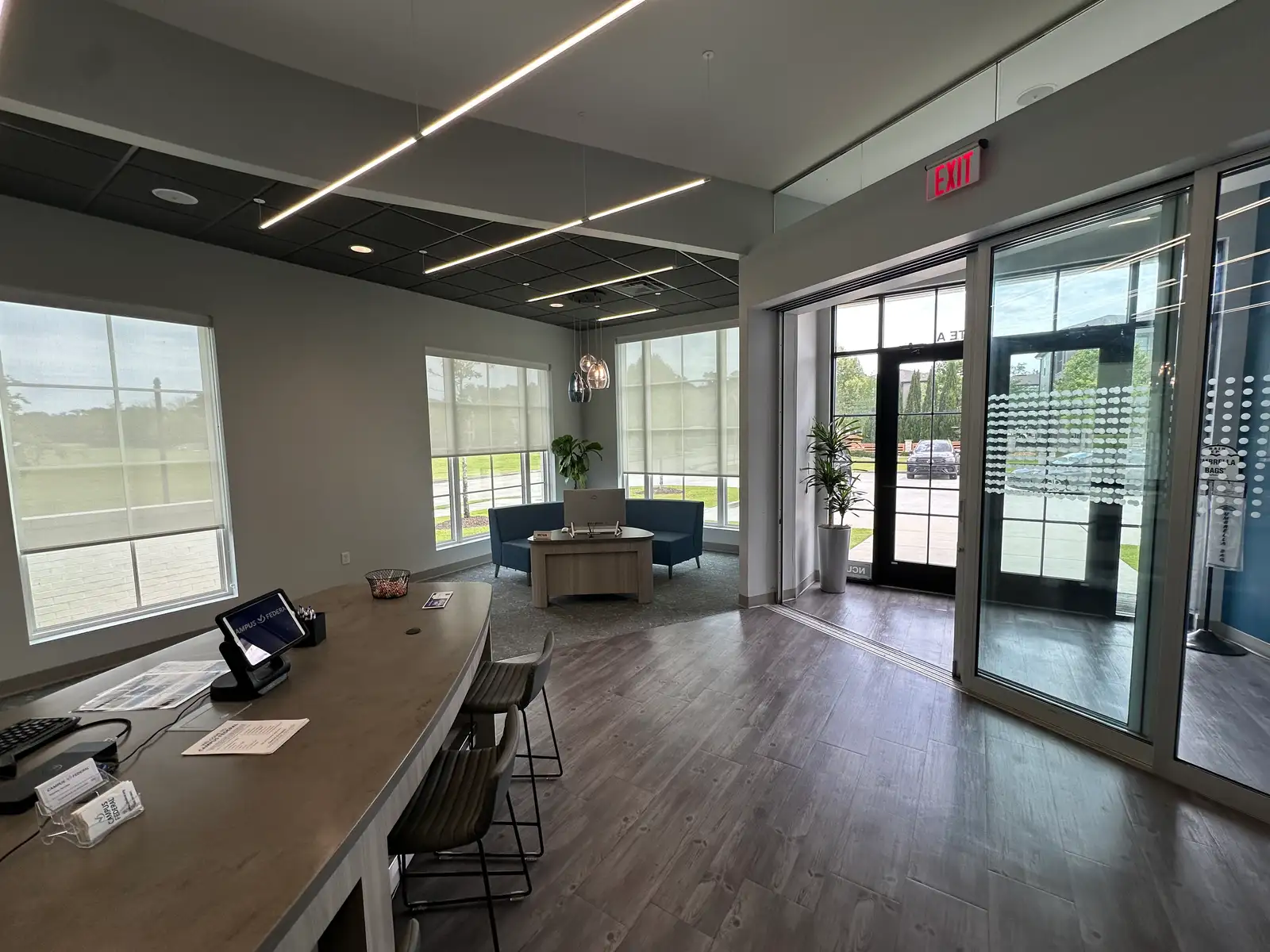 1,700 SF Office For Lease-Long Farm image 4