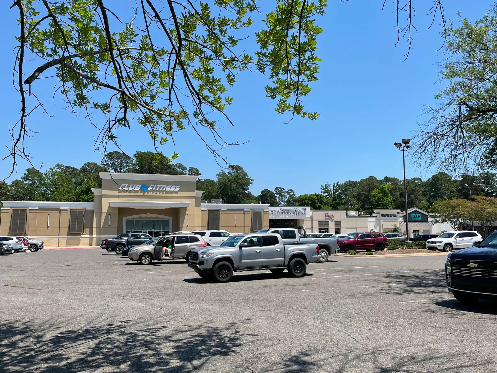 Pierremont Mall Shopping Center image 4