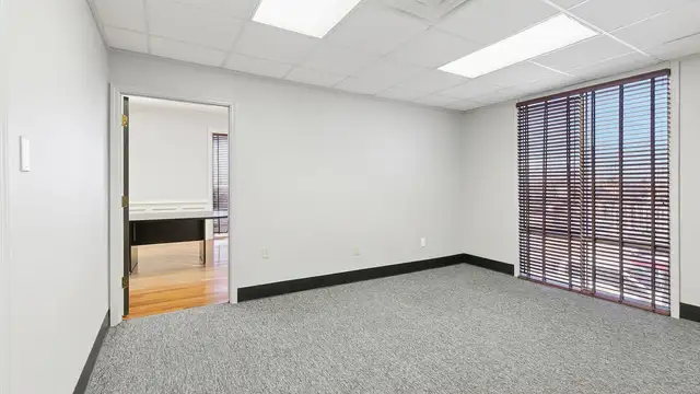 Suite B – East Wing - Executive Office Suite – All Utilities Included | 3,694 SF or Two ~1,847 SF Suites | Harvey, LA thumbnail 5