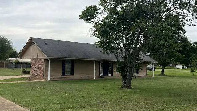 5213 Airline Dr thumbnail 2