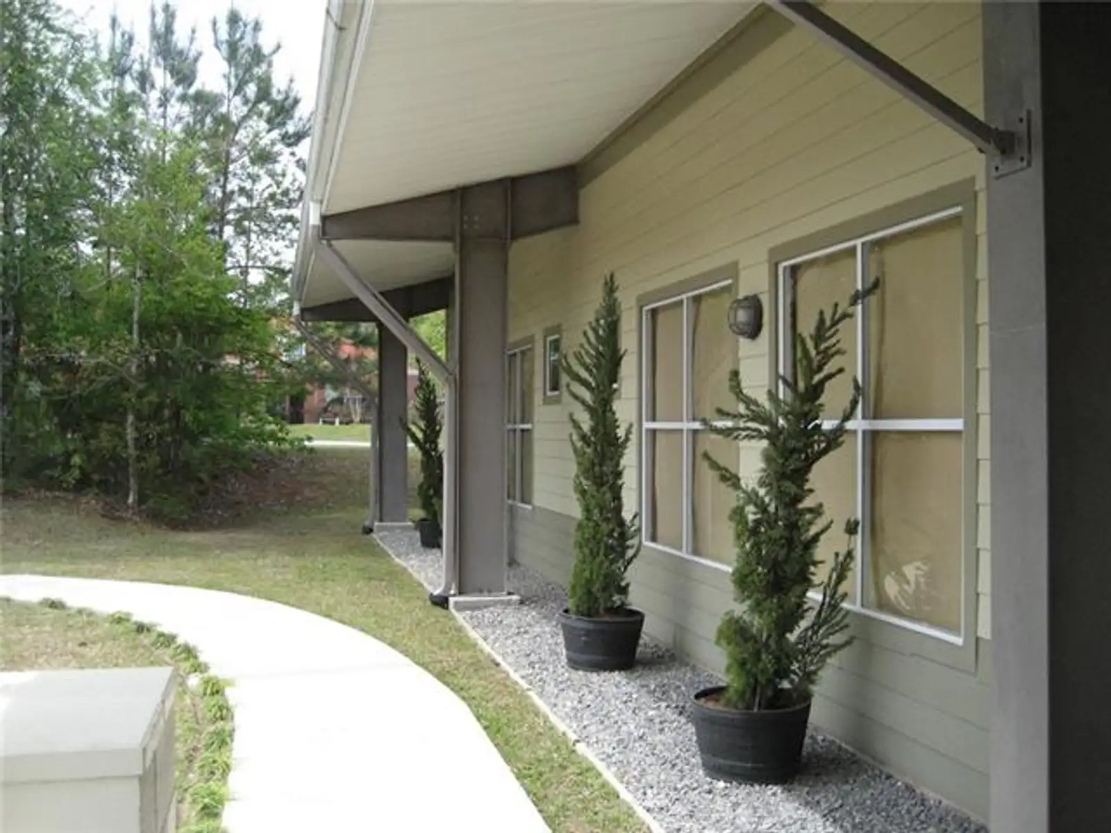 109 Innwood Dr