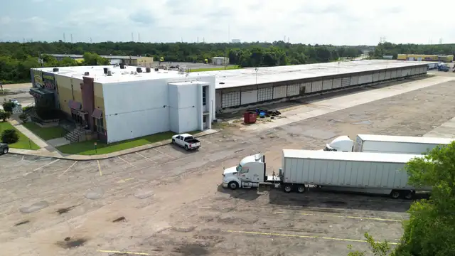 12170 Old Gentilly Rd thumbnail 4