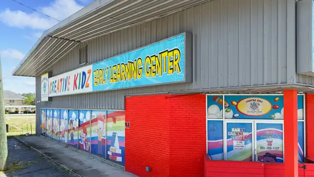 Turnkey Daycare / Pre-K Facility on Gause Blvd thumbnail 5