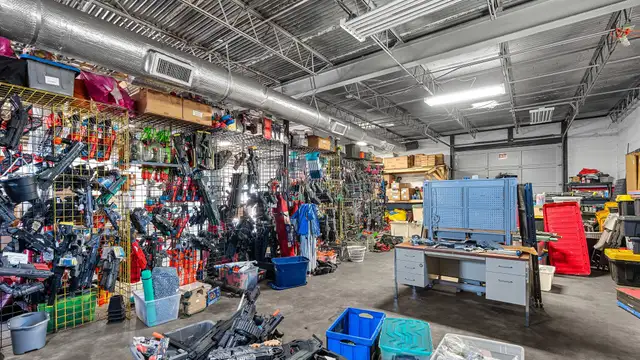 View image 11