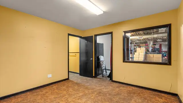 View image 30