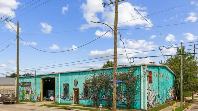 Retail/Warehouse/Development Acquisition Opportunity | Tchoupitoulas St. thumbnail 2