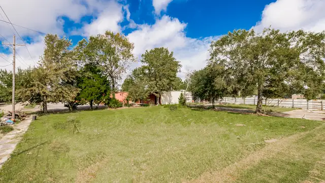 View image 28