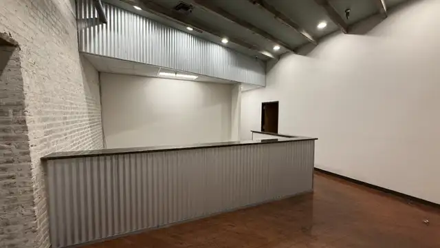 Suite 206 - Open Desk 18 - French Quarter Executive Office Space thumbnail 4