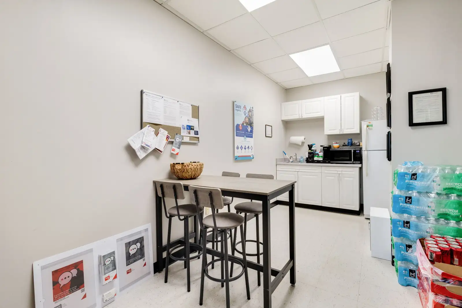 Suite 400 - 151 Southpark Rd
