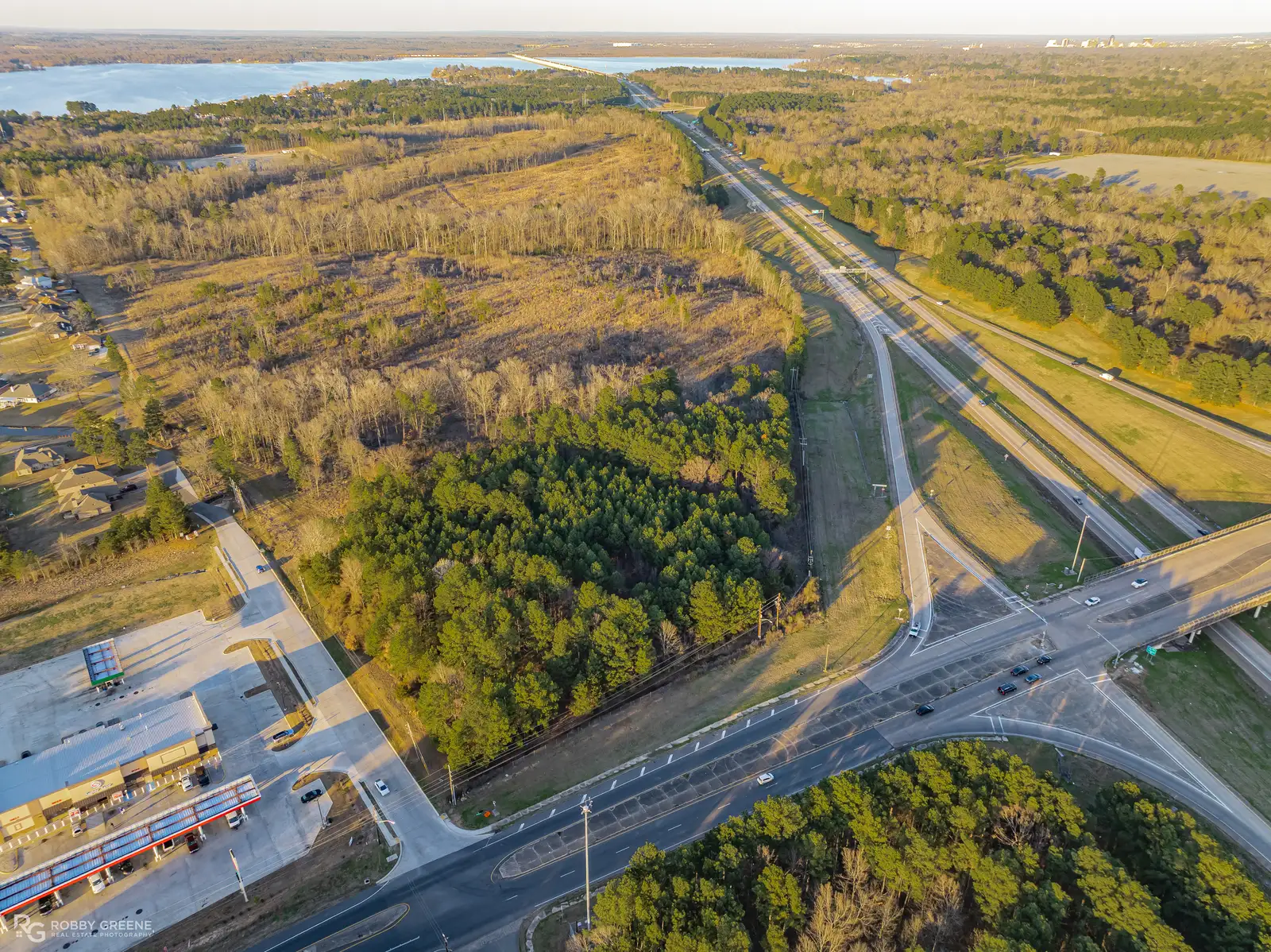00 Lakeside Dr. image 16