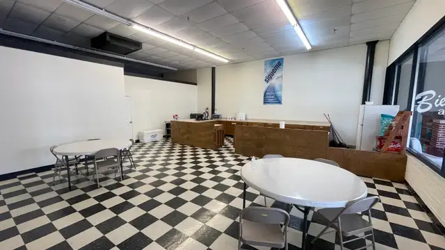 Suite 7140A - 7116 Antioch Rd. thumbnail 5