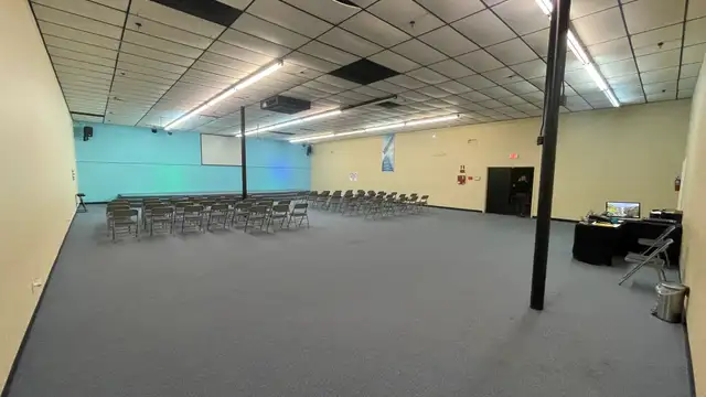 Suite 7140A - 7116 Antioch Rd. thumbnail 3
