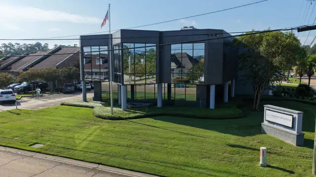 Full-Service Office Space | Centre Building thumbnail 2