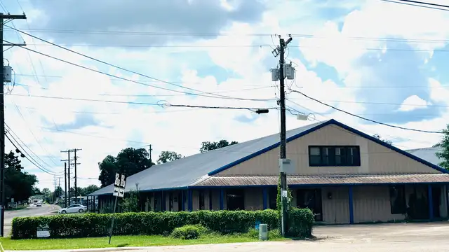 1010 Bene St thumbnail 2