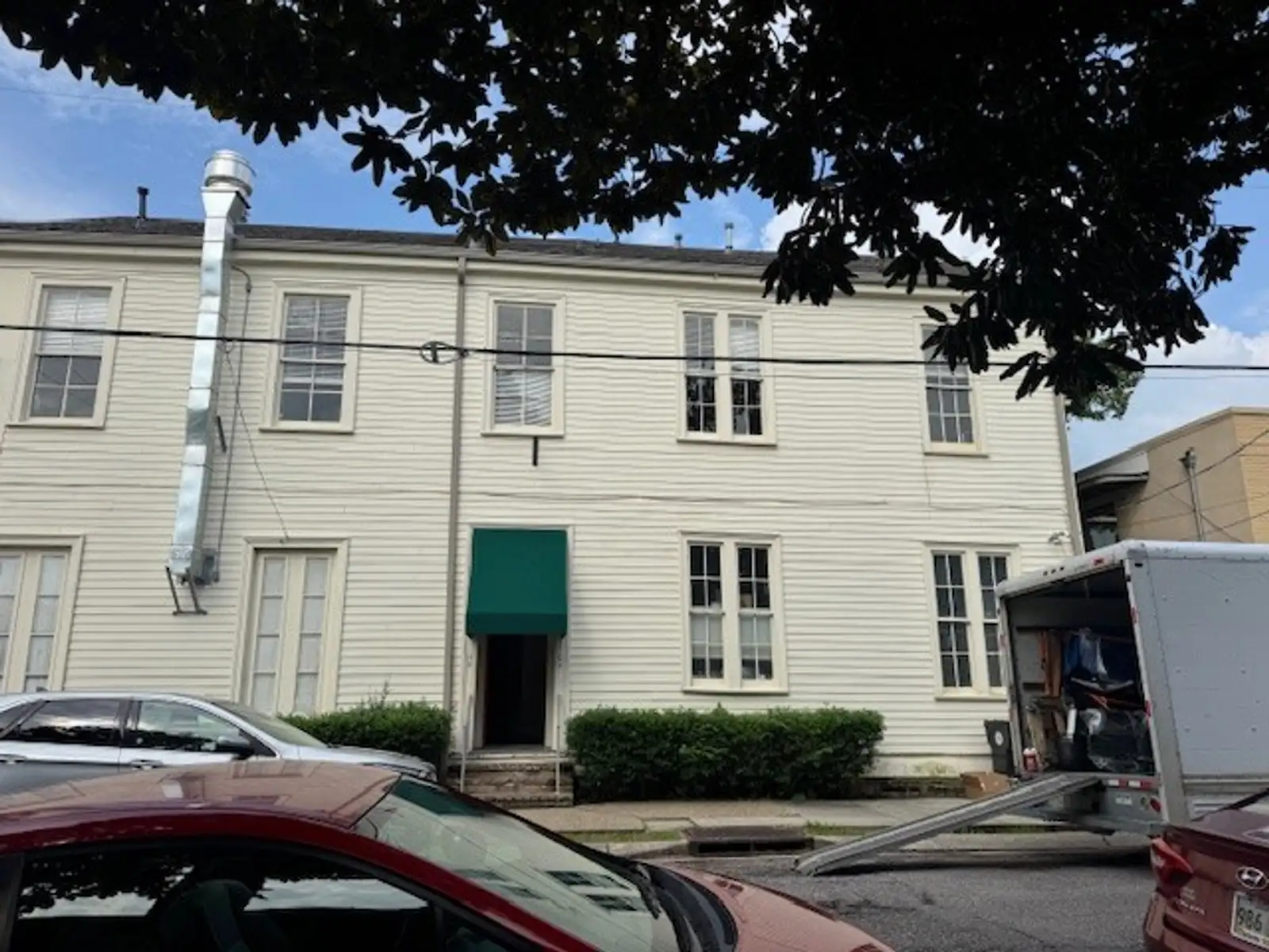 1104 Sixth St