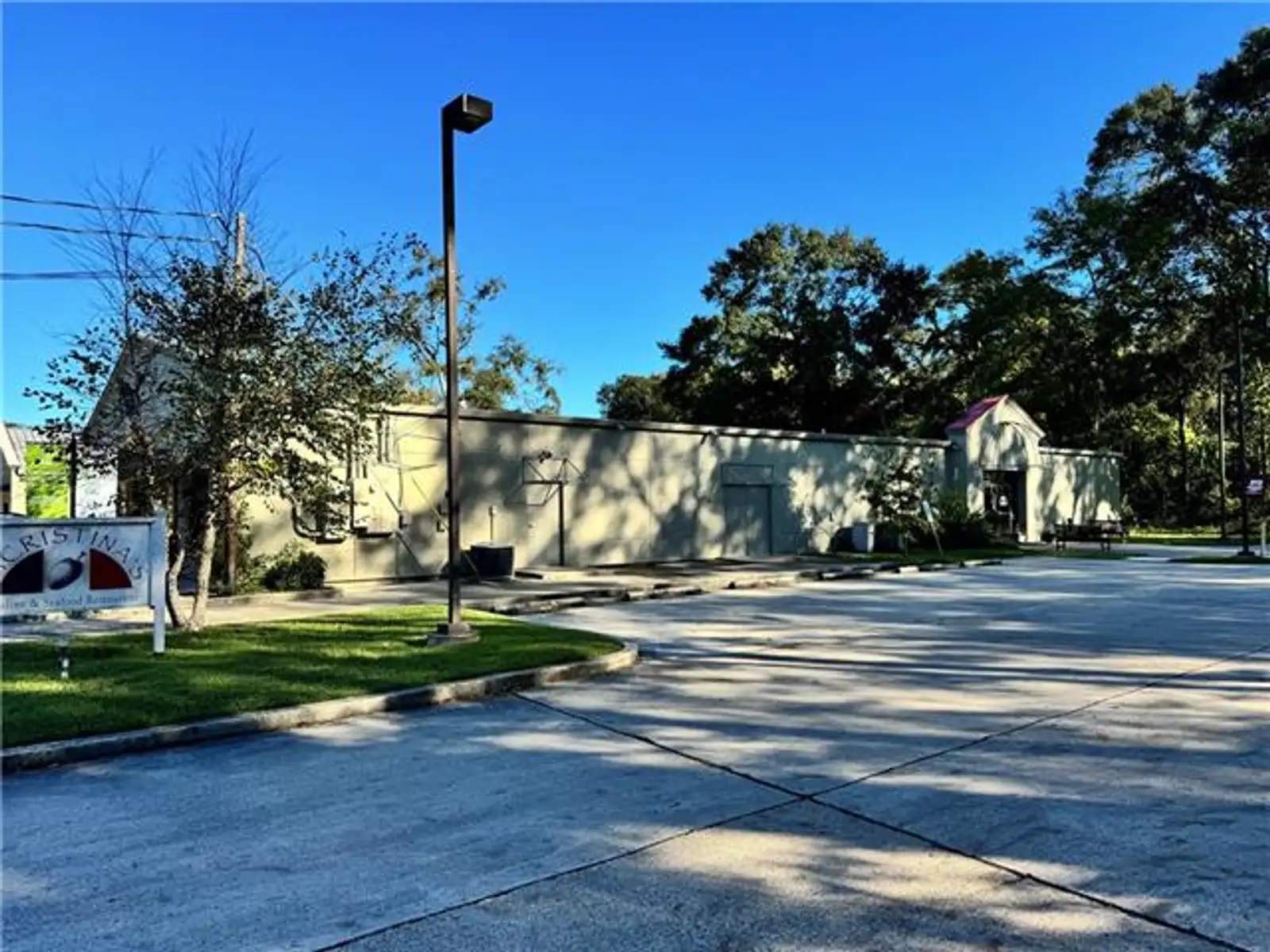 810 N Columbia St, Covington, LA 70433