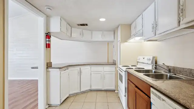 View image 9