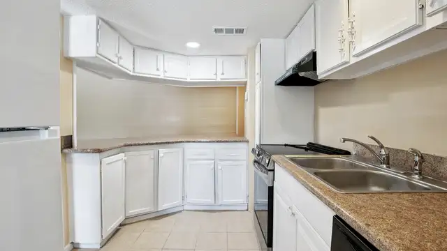 View image 11