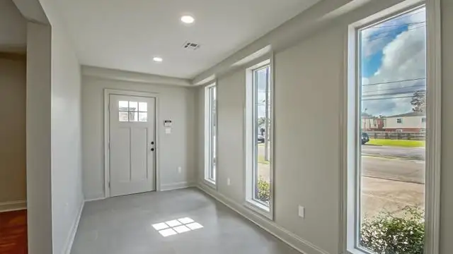 621 Hickory Ave thumbnail 4