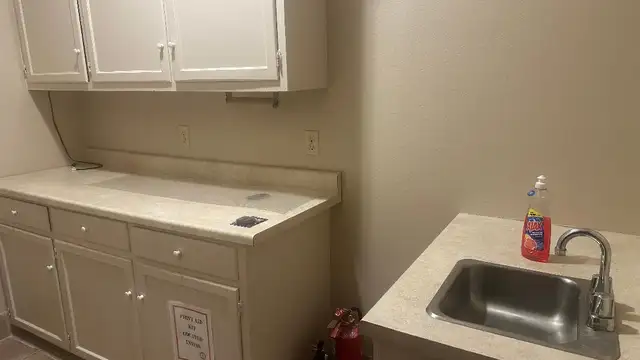 3040 Teddy Dr thumbnail 3