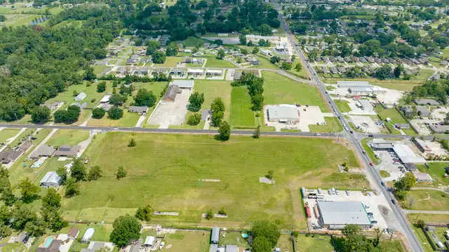 Hwy 44 Gonzales LA thumbnail 5