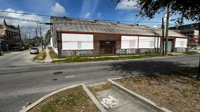 451 S Galvez St thumbnail 3