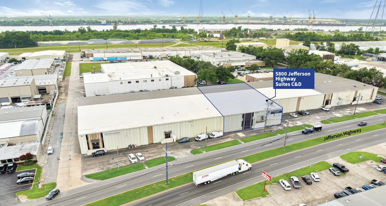 ±20,599 SF | For Sublease | Premium Client-Facing Showroom with Warehouse