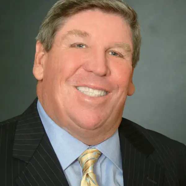 Broker Photo