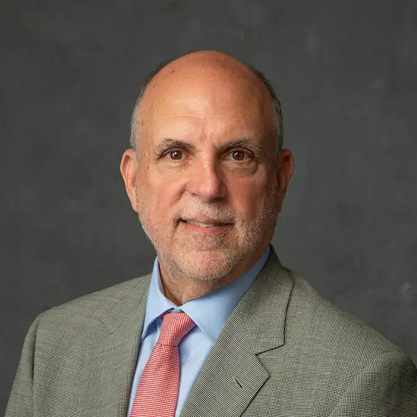 Broker Photo