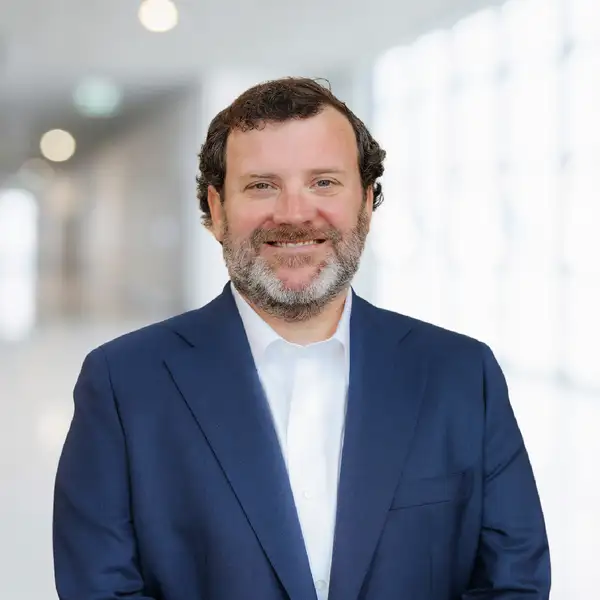 Broker Photo