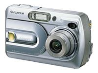 FujiFilm FinePix A340 4MP Digital Camera