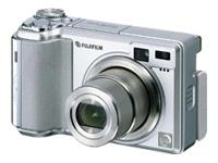 FujiFilm FinePix E550 6.3MP Digital Camera