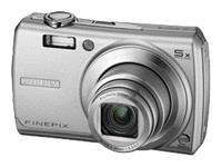 FUJIFILM FinePix F100fd 12MP Digital Camera