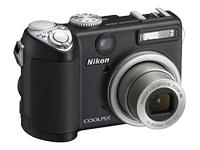 Nikon CoolPix P5000 10MP Digital Camera