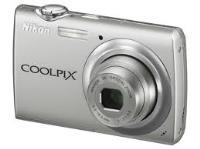 Nikon Coolpix S225 10MP Digital Camera