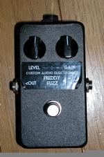 GearBug - Custom Analog Electronics Freddy Fuzz